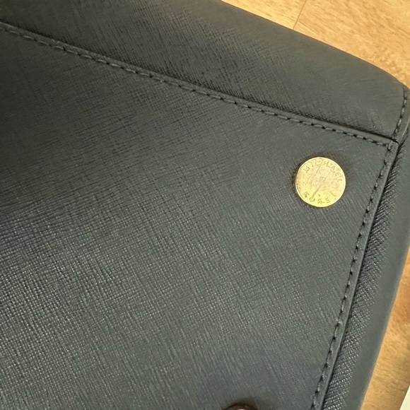 Michael Kors Navy tote - Picture 4 of 6